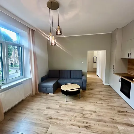 Mieszkanie Blisko Centrum Nowe Zadbane *